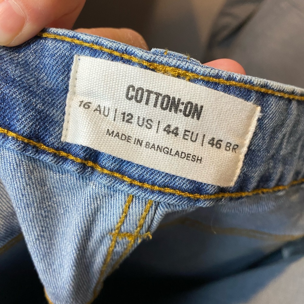 COTTON ON High Rise Jeans - Picture 5 of 5
